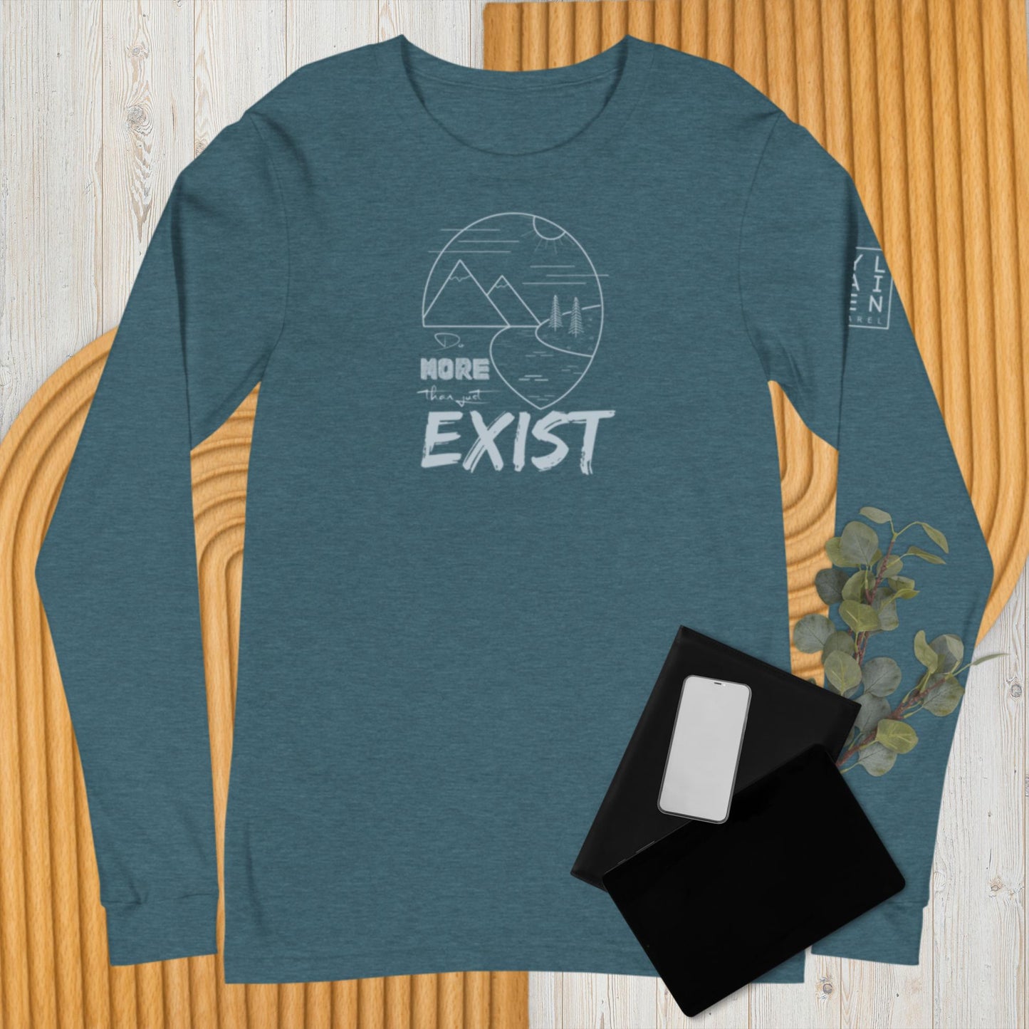 Unisex Long Sleeve Tee